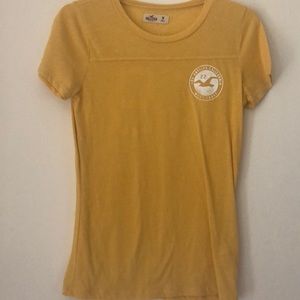 Hollister Tee